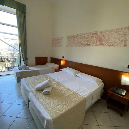 Otel Eliseo Napoli