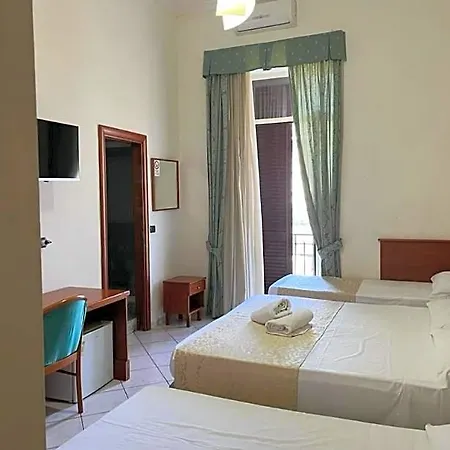 Hotel Eliseo Nápoles