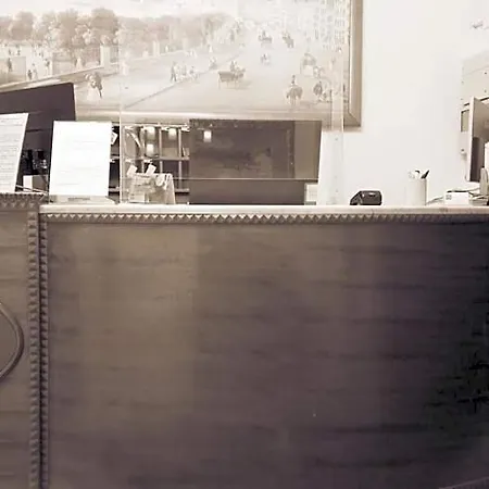 Hotel Eliseo Nápoles