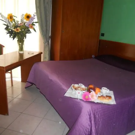 Otel Eliseo 3*