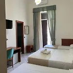 Eliseo Hotel 3*